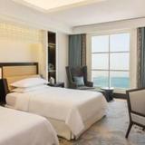 Sheraton Sharjah Beach Resort and Spa — фото 3