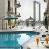 Al Waleed Palace Hotel Apartments Oud Metha — фото 3
