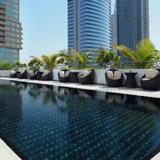 Moevenpick Hotel Jumeirah Lakes Towers — фото 3