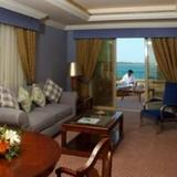 Al Raha Beach Hotel Villas — фото 3
