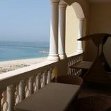 Royal Breeze Alhamra Vip Holiday Home Apart-Hotel — фото 2