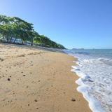 Roydon Beachfront Holiday Apartments — фото 2