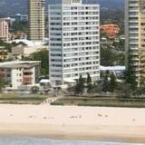 The Shore Beachfront Apartments — фото 2