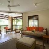 Seascape Holidays- Hibiscus Apartment — фото 1