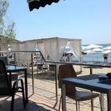 Гостиница Prado Beach — фото 1