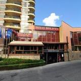 Havana Casino Hotel & SPA — фото 1