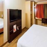 Гостиница Ibis Copacabana Posto 2 — фото 2