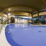 Гостиница Crowne Plaza Montreal Airport — фото 1