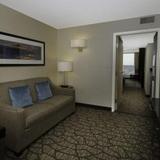 Гостиница Embassy Suites Niagara Falls - Fallsview — фото 2