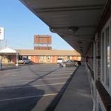 Travelers Budget Inn — фото 1