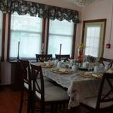 Гостиница Niagara's Emerald Falls Bed & Breakfast — фото 3