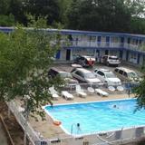 Canadas Best Value Inn — фото 1