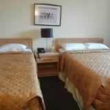 Empress Inn & Suites — фото 2