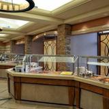 Hilton Hotel and Suites Niagara Falls Fallsview — фото 1