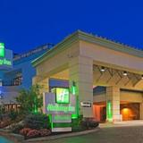 Holiday Inn Niagara Falls - By The Falls — фото 1
