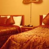 Overnite Inn — фото 1