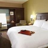 Hampton Inn & Suites by Hilton Saskatoon Airport — фото 1