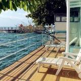 Dali Luoquan Peninsula Aegean Sea Inn — фото 1