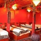 Гостиница Shambhala Palace Lhasa Tibet — фото 1