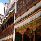 Yabshi Phunkhang Heritage Hotel — фото 1