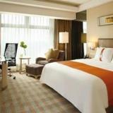 Гостиница Holiday Inn Qingdao Parkview — фото 1