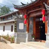 Гостиница Baisha Holiday Resort Lijiang — фото 2