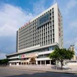 Vienna Hotel Shenzhen East Railway Station — фото 1