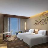 Гостиница Hilton Garden Inn Shenzhen Baoan — фото 1