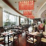 Гостиница Holiday Inn Chengdu Century City - East — фото 1