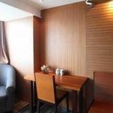 Chengdu Warm-hearted Sentiment Hotel Apartment - Xinian — фото 1