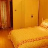 Chengdu Love Holiday Apartment — фото 3