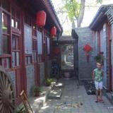 Beijing Templeside Lianlian Hutong Guest House — фото 1