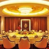 Shandong Yizheng Hotel — фото 1