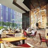 Гостиница The Ritz-Carlton Shanghai, Pudong — фото 2