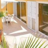 Apollonia Holiday Apartments — фото 1