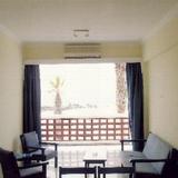 Paphinia Seaview Apartments — фото 3