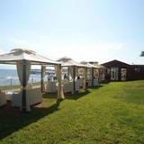 Evalena Beach Hotel Apartments — фото 1