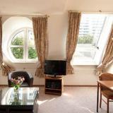 Derag Livinghotel Appartements — фото 3