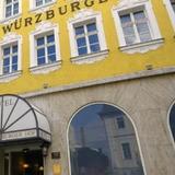 Гостиница Wurzburger Hof **** — фото 1
