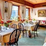 Гостиница Restaurant Cafe Neu Meran — фото 1