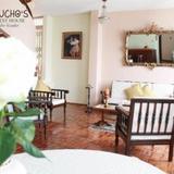 Papuchos Guest House — фото 1