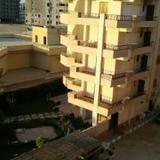 Apartments in El Hamd Tower Marsa Matruh — фото 3