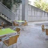 Residencia Universitaria Campus de Montilivi — фото 3
