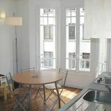 Apartment Rue F. Mouthon Paris — фото 1