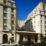 Four Seasons Hotel George V Paris — фото 2