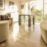 Charming and Modern Beach Apartment — фото 1