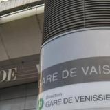 Le 9eme:studio contemporain a 300m du metro Lyon Vaise — фото 1