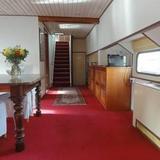 Serenity Barge — фото 1