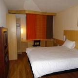 Гостиница ibis Lyon Sud Vienne Saint-Louis — фото 1