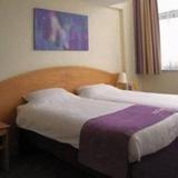 Гостиница Premier Inn Southsea — фото 2